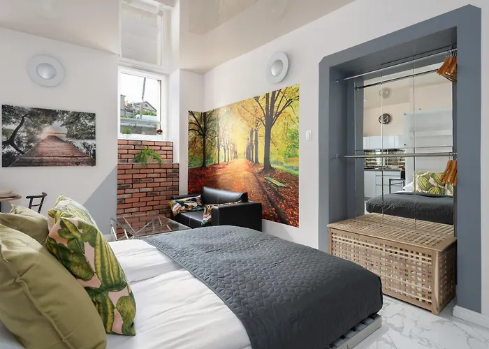 Appartamento Underground Level Close To The Market Square In By Renters Poznań